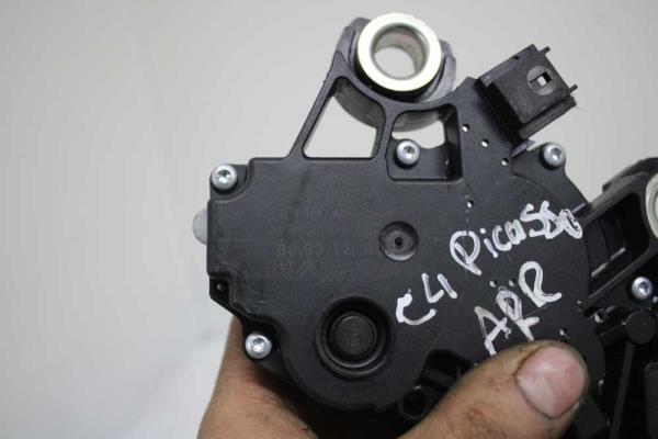 MOTEUR ESSUIE GLACE ARRIERE - Vue 3